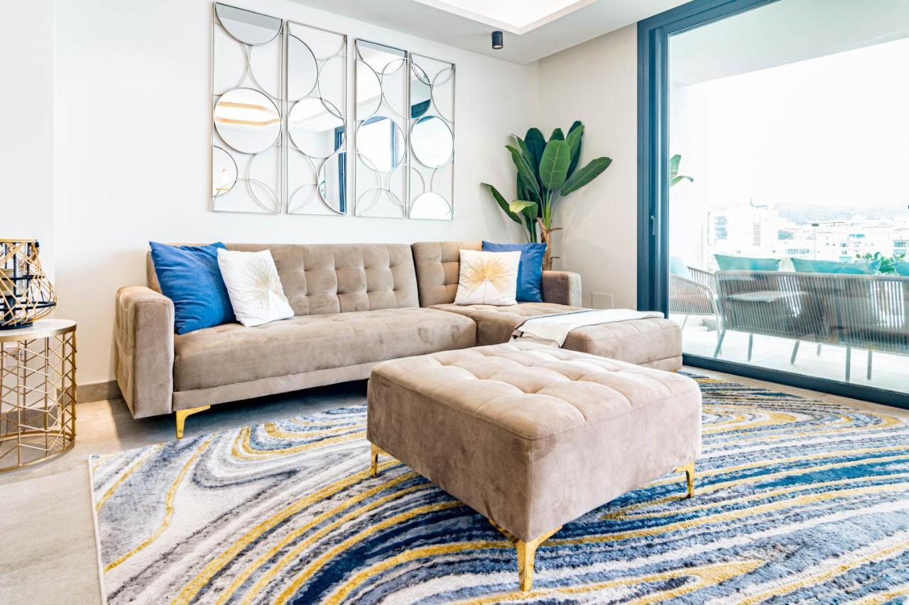 Inf25E- Tastefully Furnished Flat, Estepona Center エクステリア 写真